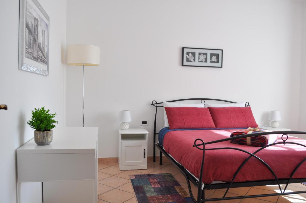 B&B Sarita'S Rooms Certosa di Pavia Eksteriør billede